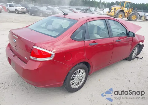 2009 Ford Focus Se z USA, uszkodzony, nr VIN 1FAHP35N99W270400